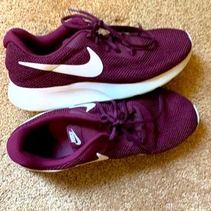 Nike Casual Sneakers
